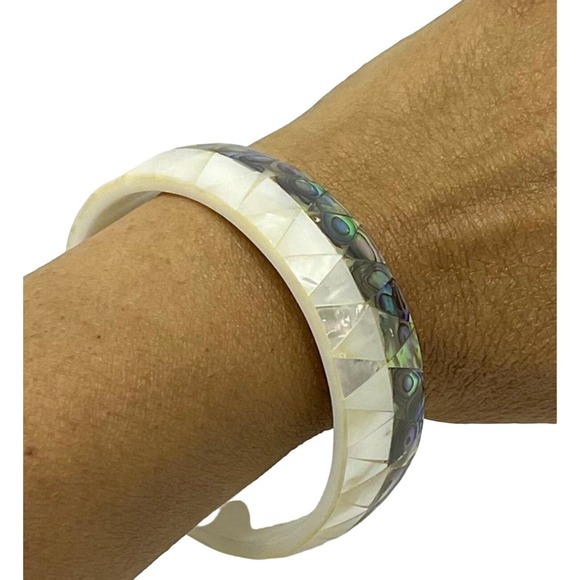 Handcrafted Coral & Abalone Shell Bangle Bracelet - Picture 3 of 4